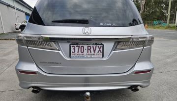 2012 Honda oddessey luxury automatic 8seats 10.jpg